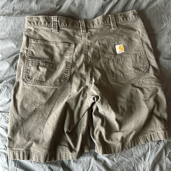 Carhartt shorts 36” relaxed - Picture 2 of 2